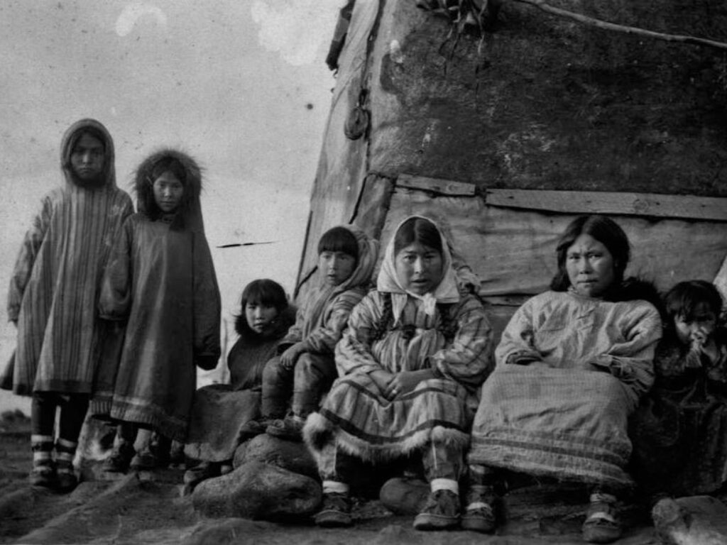 Dene, people who lived from the resources of the forests, muskeg.
