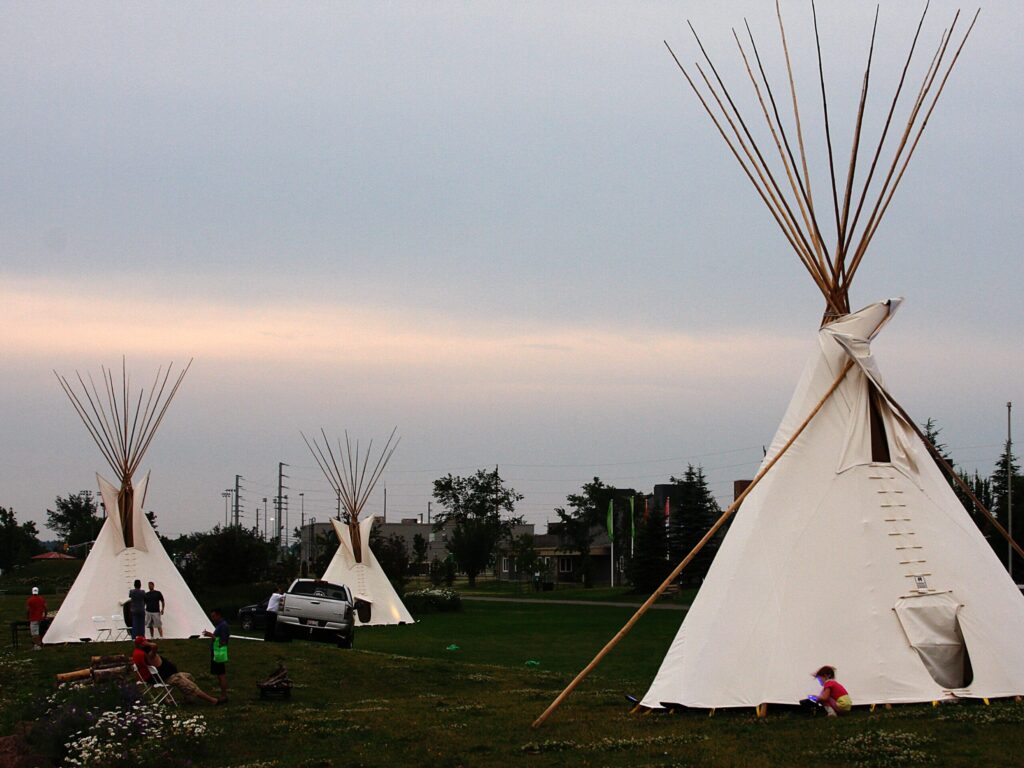 Pipe ceremonies are conducted at various traditional and community gatherings. Some are closed and others are open to visitors that want to participate and learn.